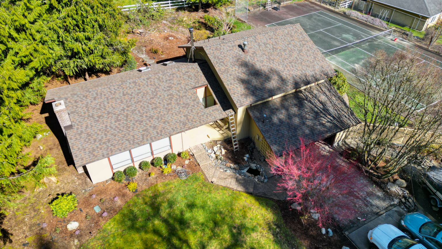 Overhead view of Front of Home with Composite Asphalt Shingles Roof in Covington, Washington