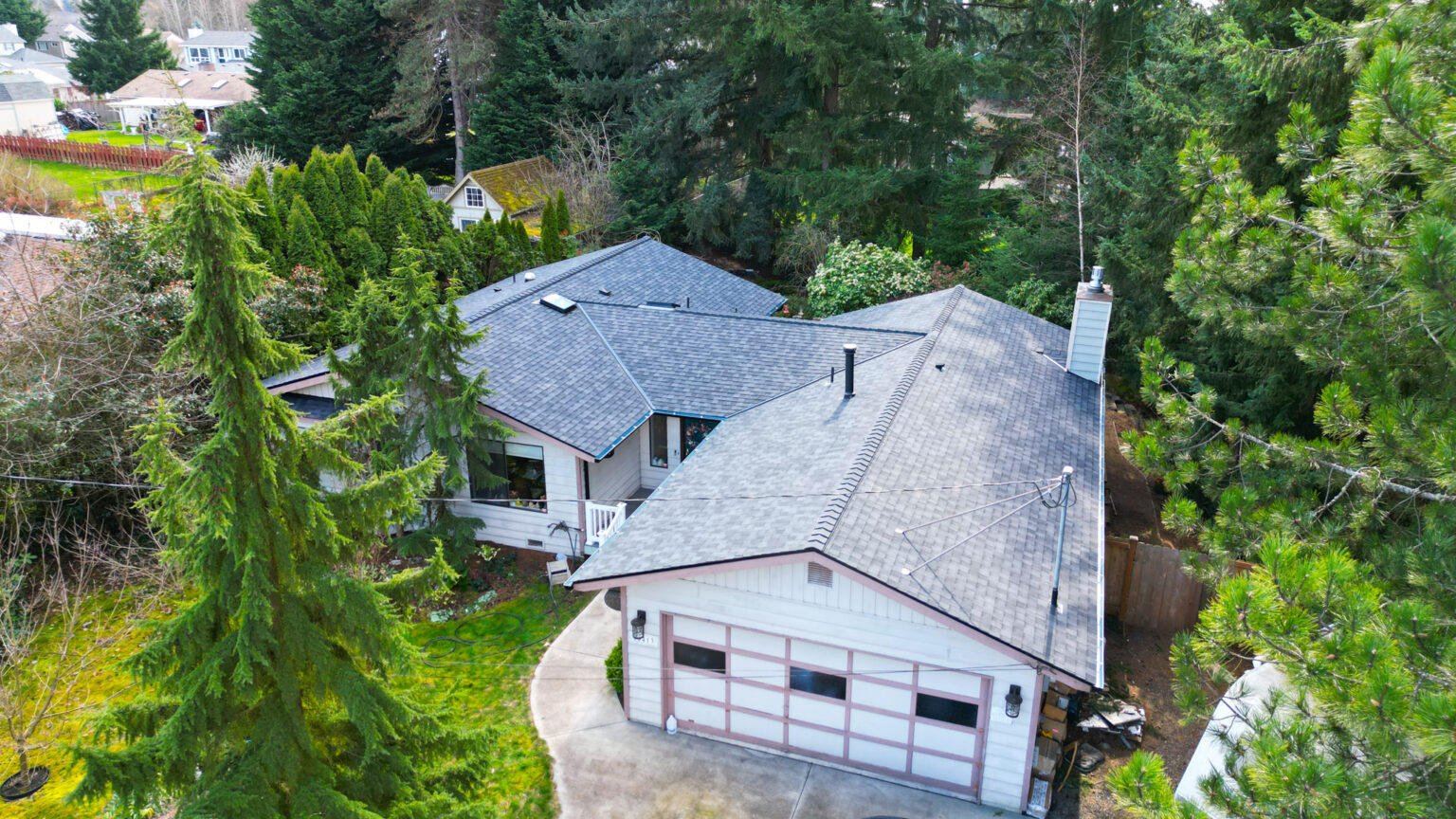 Front view from an Angle of New Composite Asphalt Shingles Roof in Kent, Washington